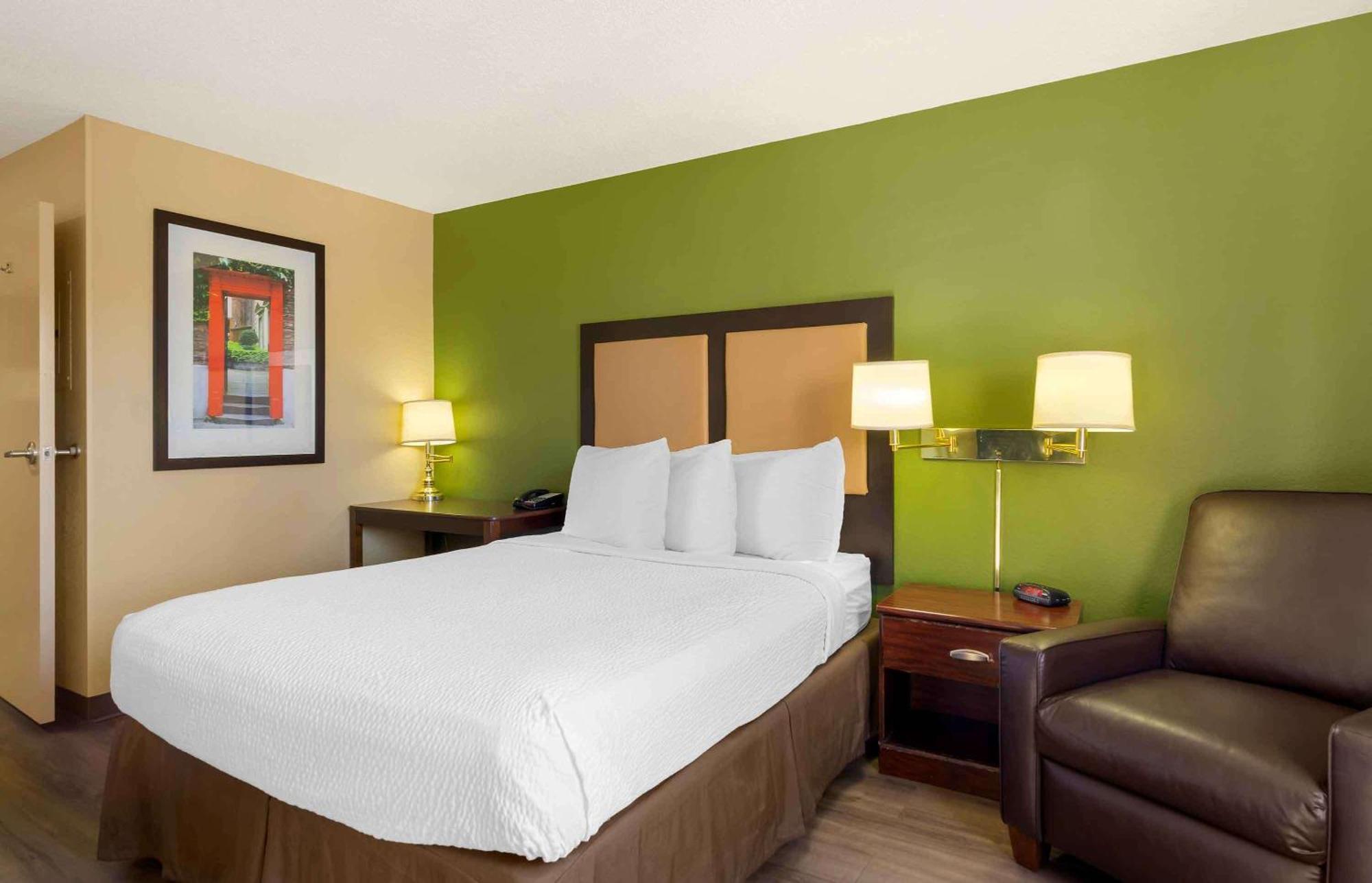 Extended Stay America Suites - St Petersburg - Clearwater - Executive Dr Largo Buitenkant foto