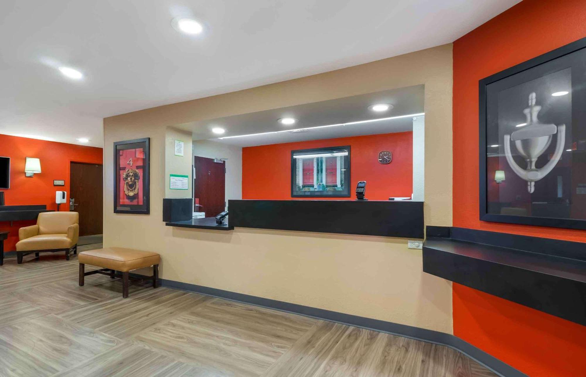 Extended Stay America Suites - St Petersburg - Clearwater - Executive Dr Largo Buitenkant foto