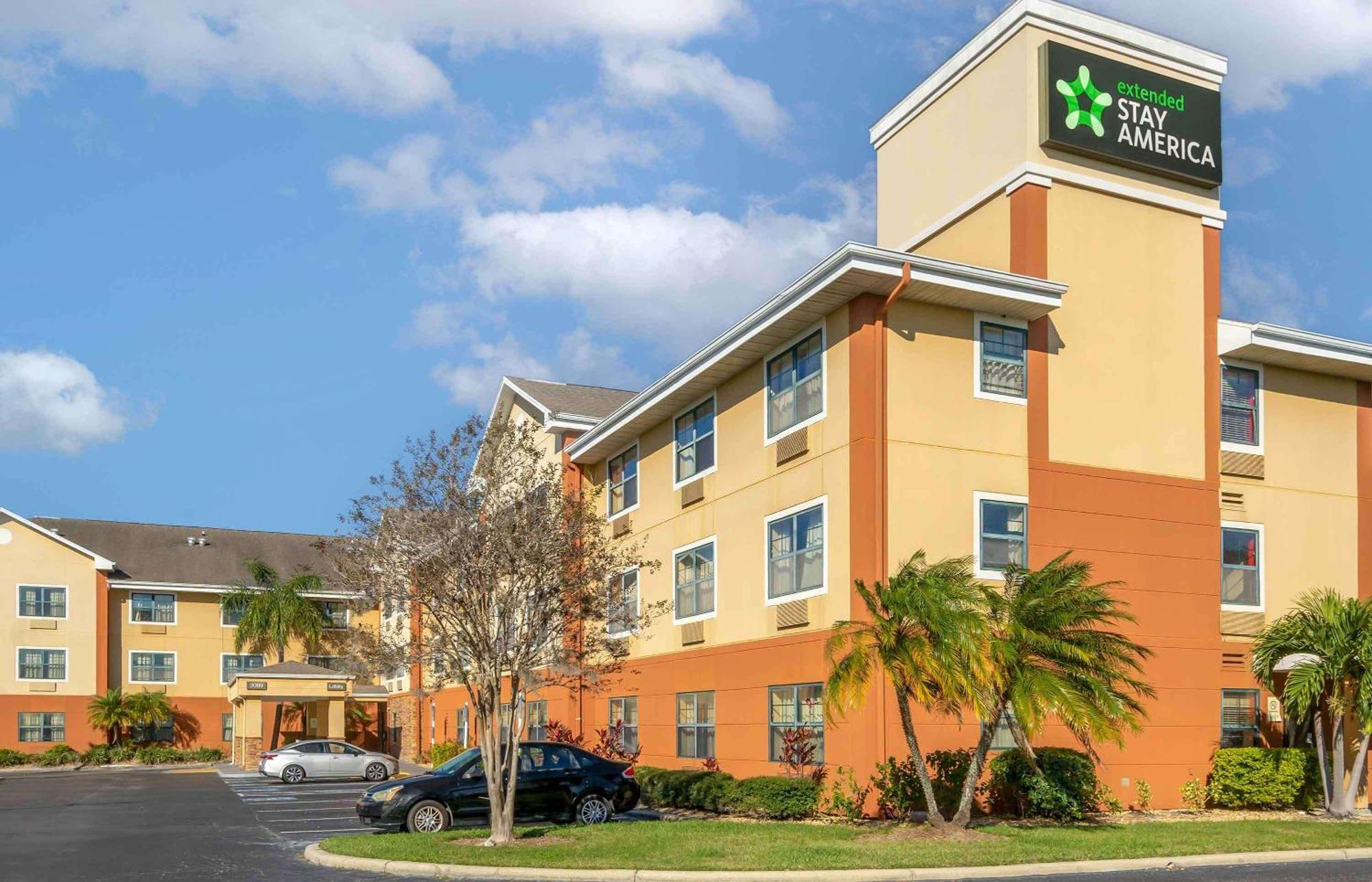 Extended Stay America Suites - St Petersburg - Clearwater - Executive Dr Largo Buitenkant foto